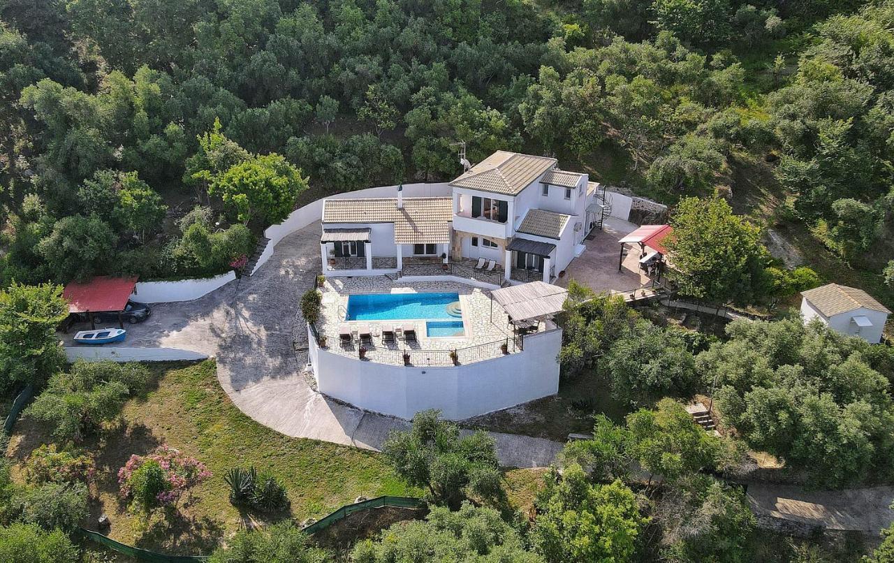 Villa Boukari Chlomos Exterior foto